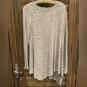 Philosophy Republic Clothing asymmetrical tunic top, NWT, Size M